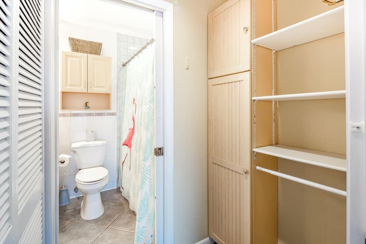 1495 Copa D Oro Marathon, FL 33050 - Photo 29 of 41 a bathroom with a toilet and a shower