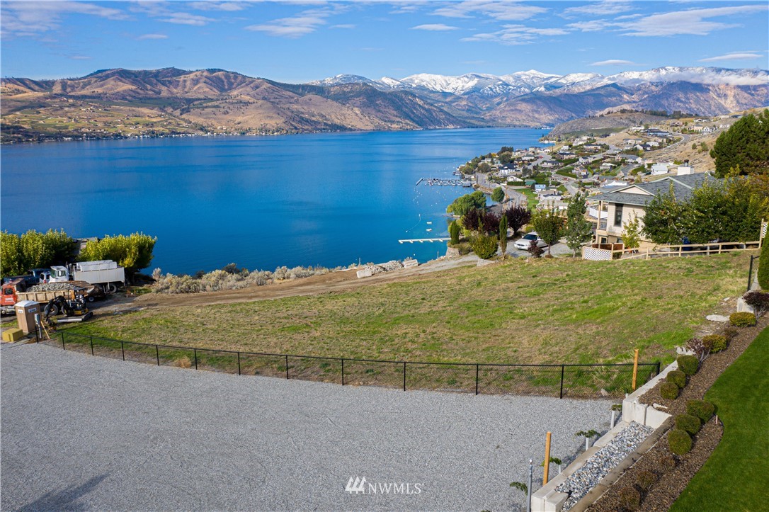 112 Riviera Place Chelan, WA 98816 - Photo 13 of 25 Gallery Image 13
