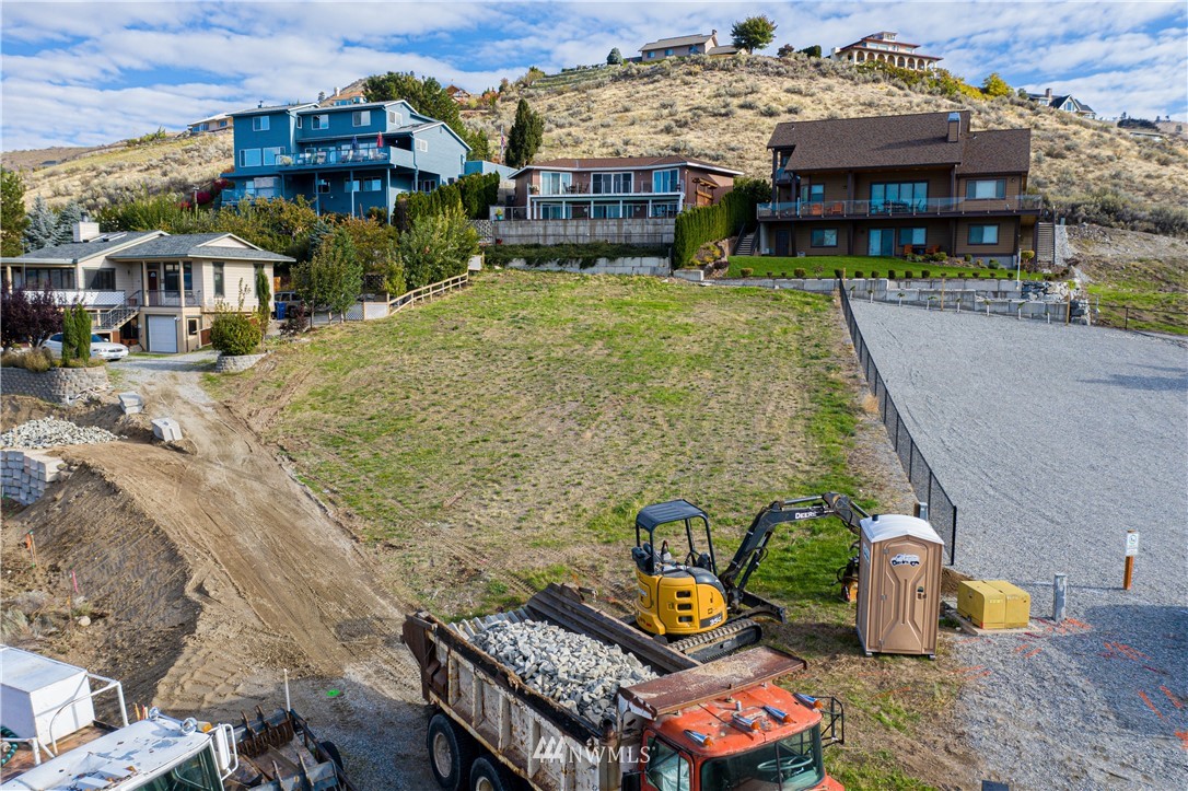 112 Riviera Place Chelan, WA 98816 - Photo 14 of 25 Gallery Image 14