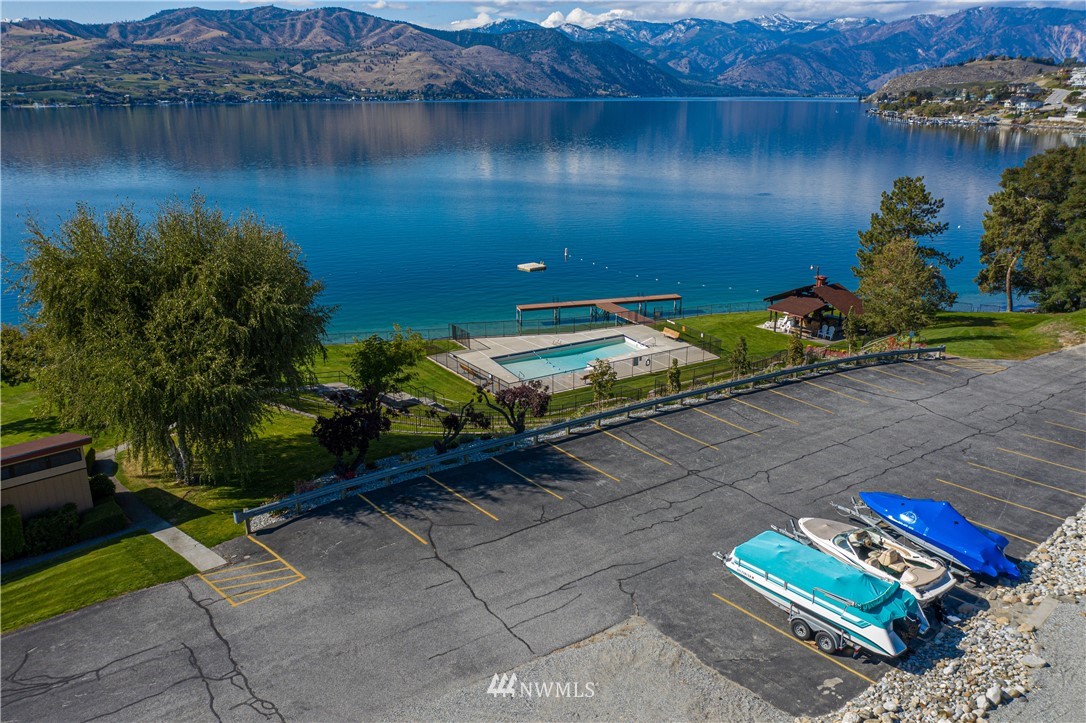 112 Riviera Place Chelan, WA 98816 - Photo 20 of 25 Gallery Image 20
