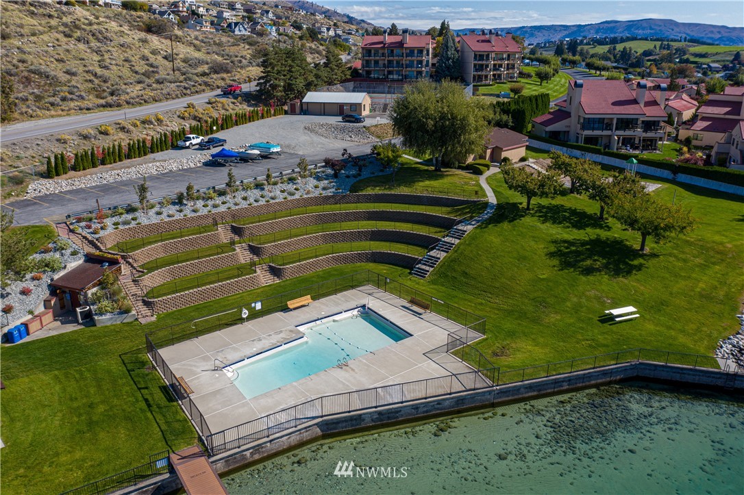 112 Riviera Place Chelan, WA 98816 - Photo 21 of 25 Gallery Image 21