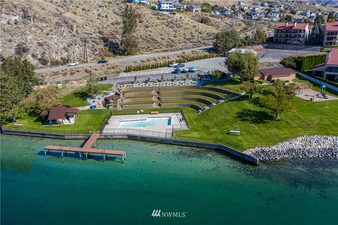 112 Riviera Place Chelan, WA 98816 - Photo 23 of 25 Gallery Image 23