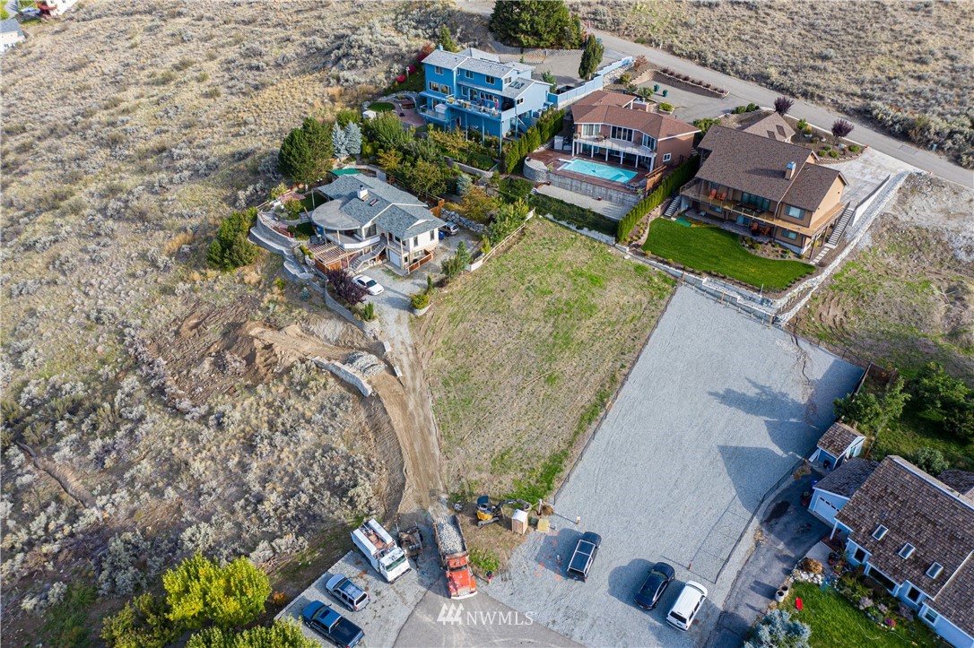 112 Riviera Place Chelan, WA 98816 - Photo 9 of 25 Gallery Image 9