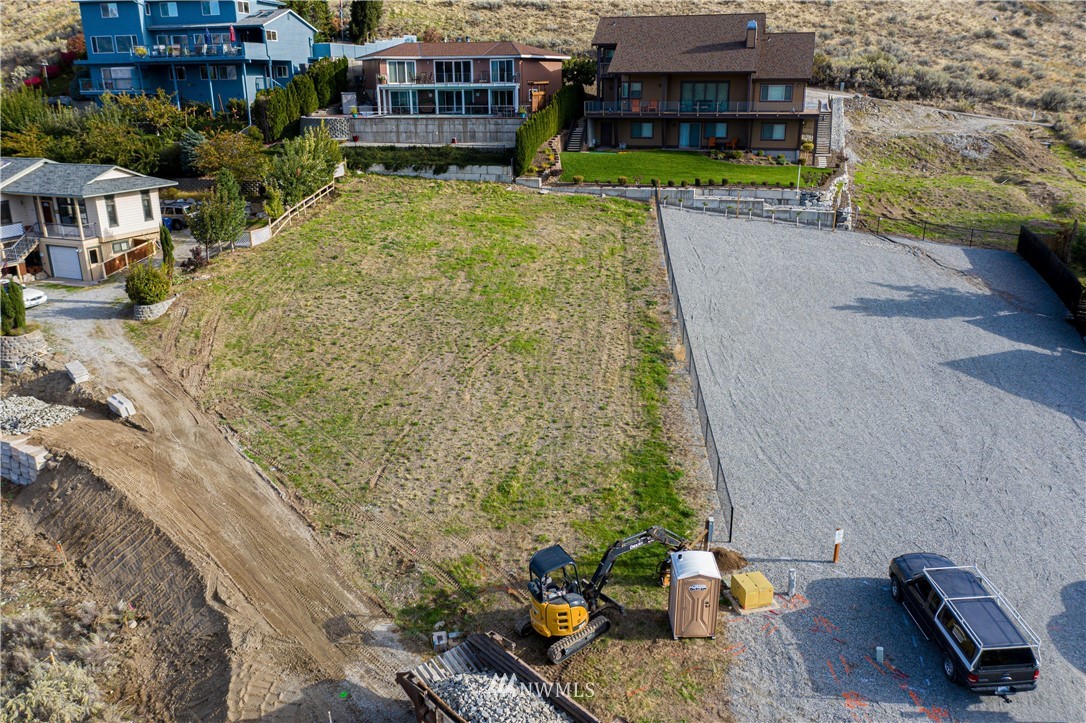 112 Riviera Place Chelan, WA 98816 - Photo 10 of 25 Gallery Image 10