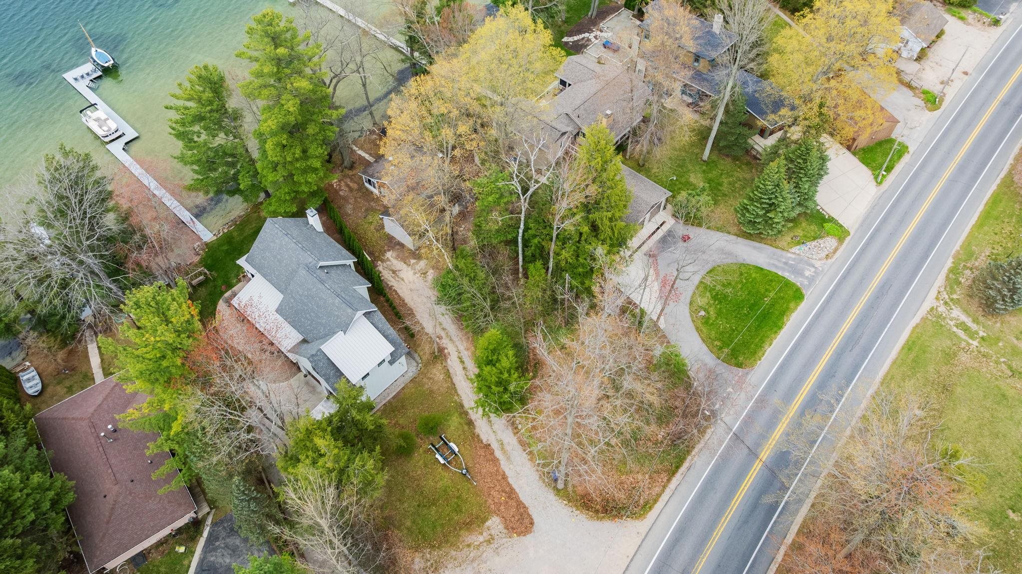 186 South South Long Lake Road Traverse City, MI 49685 - Photo 23 of 31