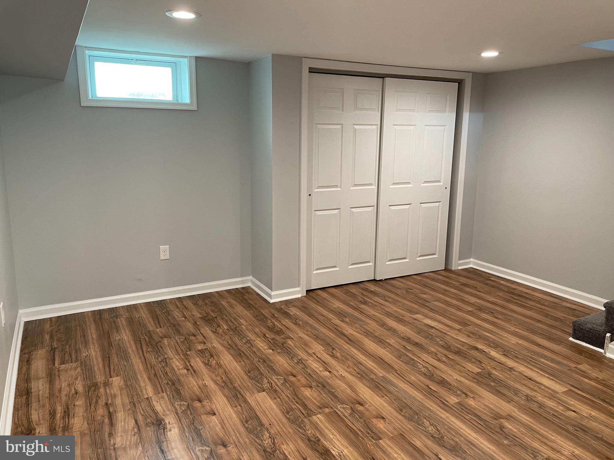2027 Carter Road Folcroft, PA 19032 - Photo 22 of 30 Basement front room with closet