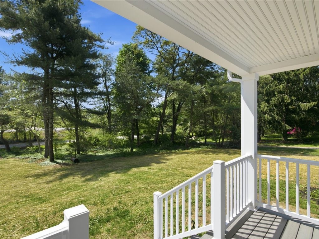 90 Ashaway Road Westerly, RI 02891 - Photo 7 of 41