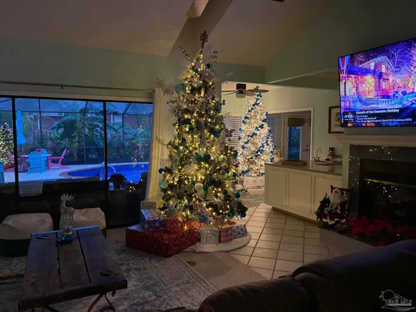 $649,000 | 2 Zuni Circle, Pensacola, FL 32507