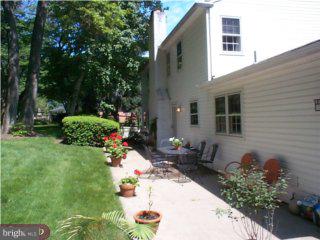 879 Gainsway Road Yardley, PA 19067 - Photo 5 of 6 Gallery Image 5