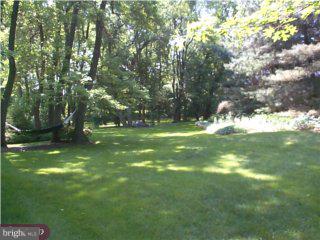 879 Gainsway Road Yardley, PA 19067 - Photo 6 of 6 Gallery Image 6