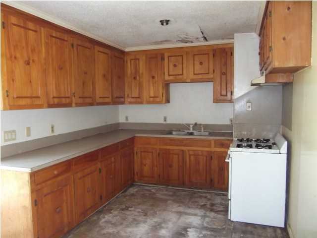 877 Savage Road Charleston, SC 29414 - Photo 3 of 4 Additional Photo