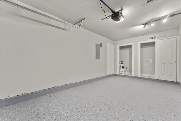 $199,900 | 709 North Rita Street, Lacy-Lakeview, TX 76705