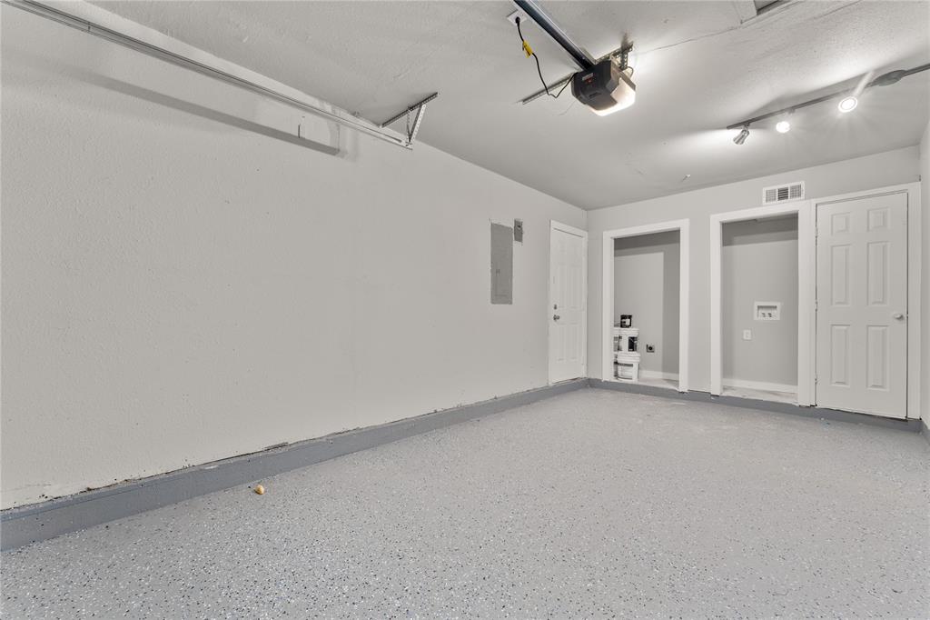 709 North Rita Street Lacy-Lakeview, TX 76705 - Photo 19 of 32 a view of empty room