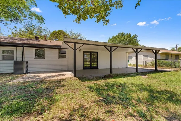 $199,900 | 709 North Rita Street, Lacy-Lakeview, TX 76705
