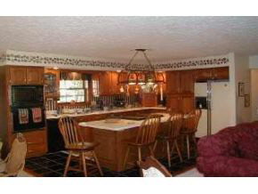 6199 Handy Road Bloomington, IN 47401 - Photo 7 of 14