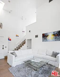 $850,000 | 432 South Hamel Road, Unit 302, Los Angeles, CA 90048