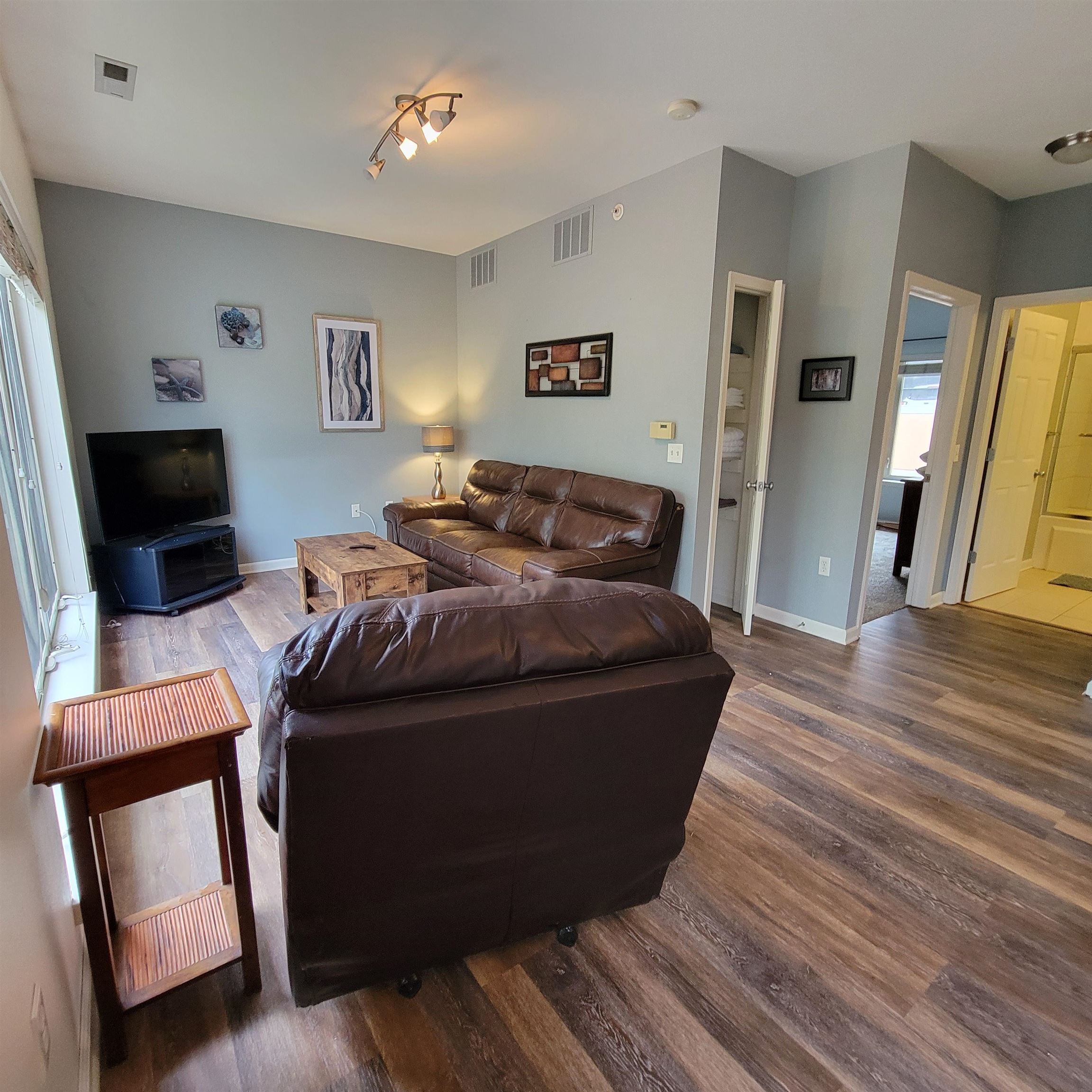 588 North Midvale Boulevard, Unit 301 Madison, WI 53705 - Photo 3 of 30