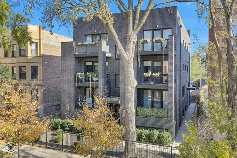 $689,000 | 4937 North Winthrop Avenue, Unit 3N, Chicago, IL 60640