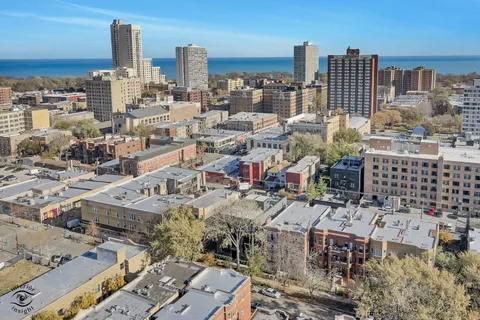 a picture of city view