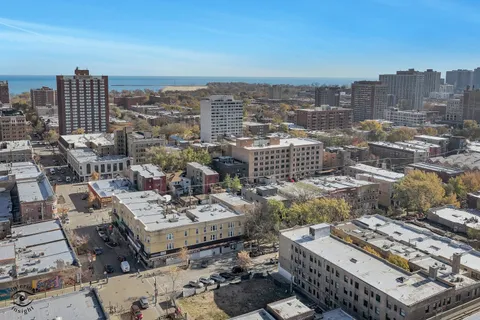 a picture of city view