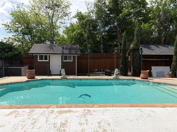 $2,750 | 1902 High Meadow Drive, Garland, TX 75040