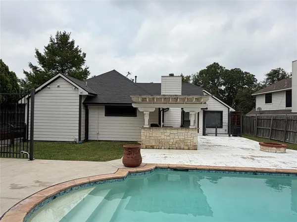 $2,750 | 1902 High Meadow Drive, Garland, TX 75040