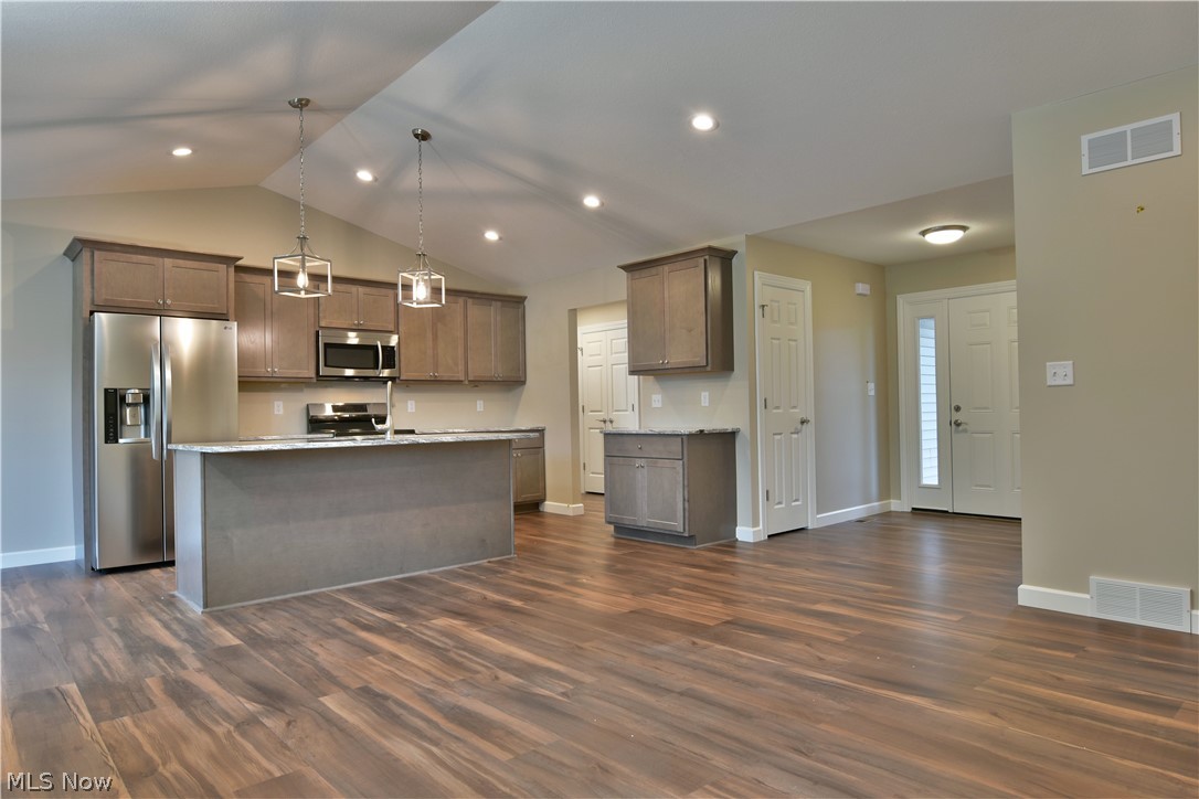 149 Howland Wilson Road Northeast Warren, OH 44484 - Photo 5 of 35 Gallery Image 5