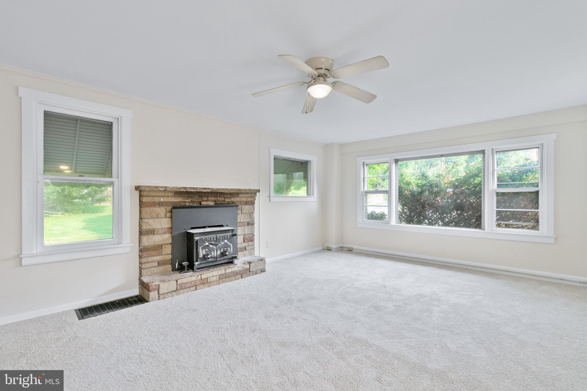 655 Security Road Hagerstown, MD 21740 - Photo 6 of 29 Gallery Image 6