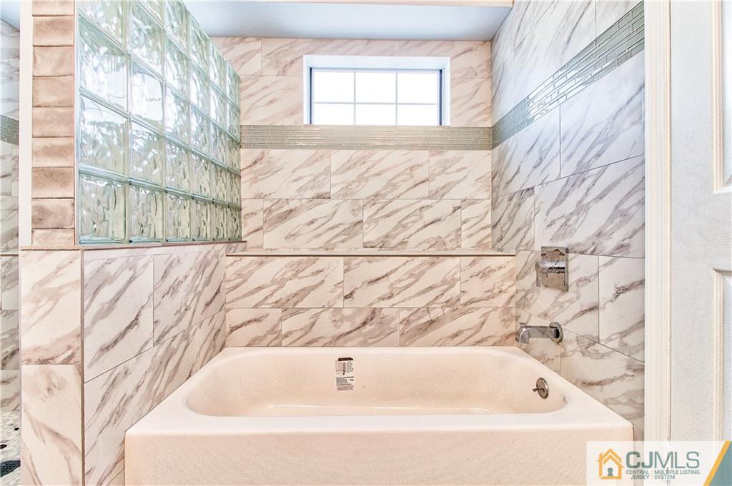1 Hempstead Road Monroe Township, NJ 08831 - Photo 17 of 25 Gallery Image 17