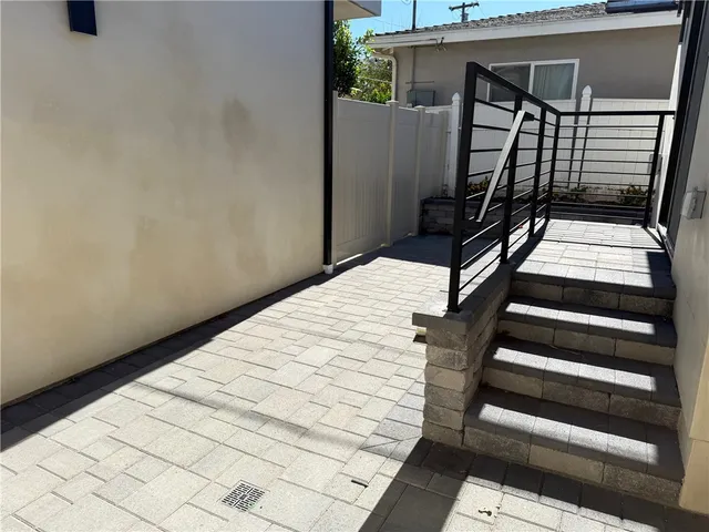 $4,195 | 5972 Jamieson Avenue, Encino, CA 91316