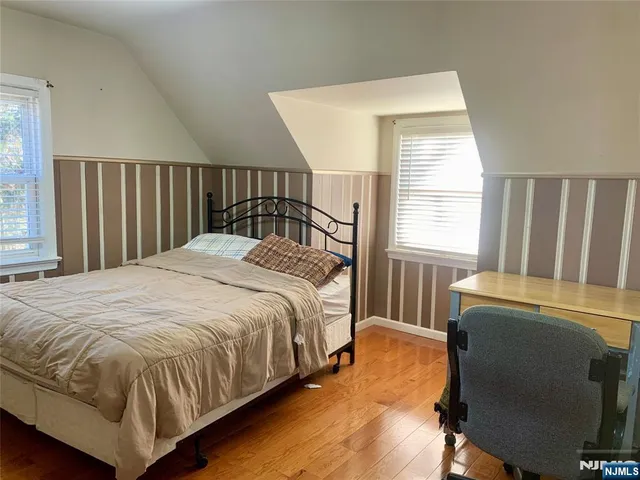 $859,999 | 113 East Cedar Lane, Teaneck, NJ 07666