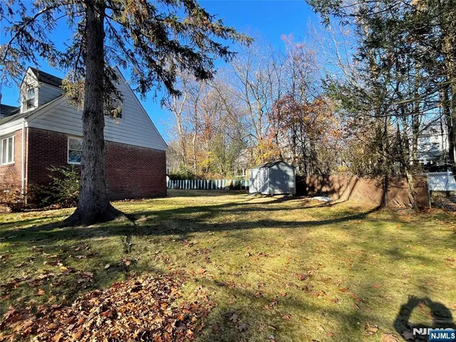 $859,999 | 113 East Cedar Lane, Teaneck, NJ 07666