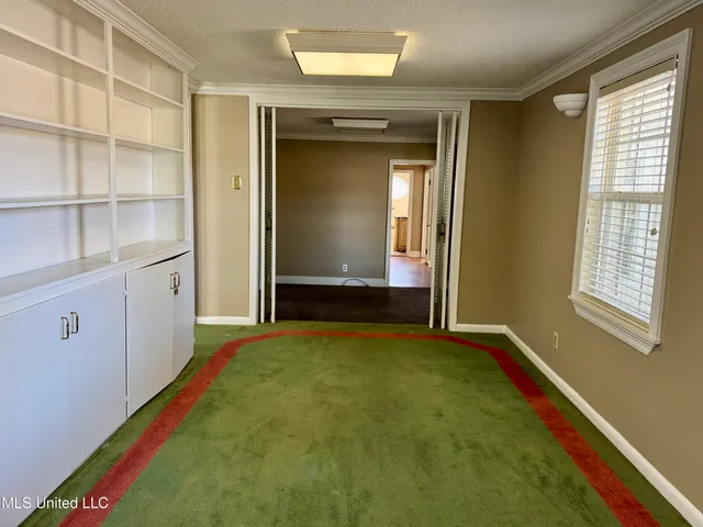 $159,000 | 221 Sgt Prentiss Drive, Natchez, MS 39120