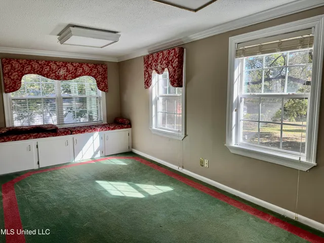 $159,000 | 221 Sgt Prentiss Drive, Natchez, MS 39120