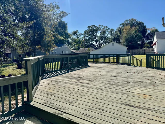 $159,000 | 221 Sgt Prentiss Drive, Natchez, MS 39120