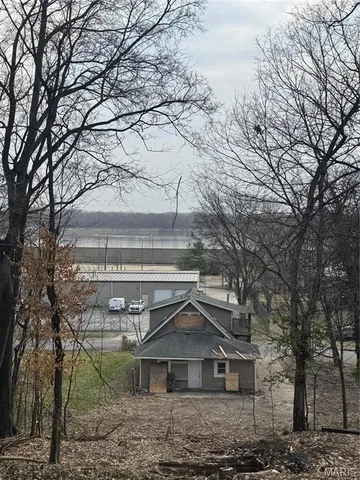 $95,000 | 605 North Spanish Street, Cape Girardeau, MO 63701