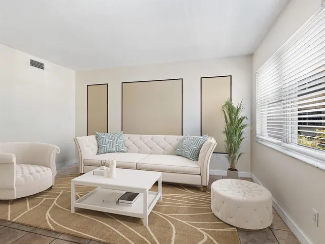 $149,900 | 4805 Rilma Avenue, Unit 107, Sarasota, FL 34234