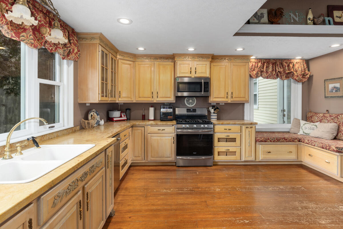 11854 Belding Road Belding, MI 48809 - Photo 12 of 44