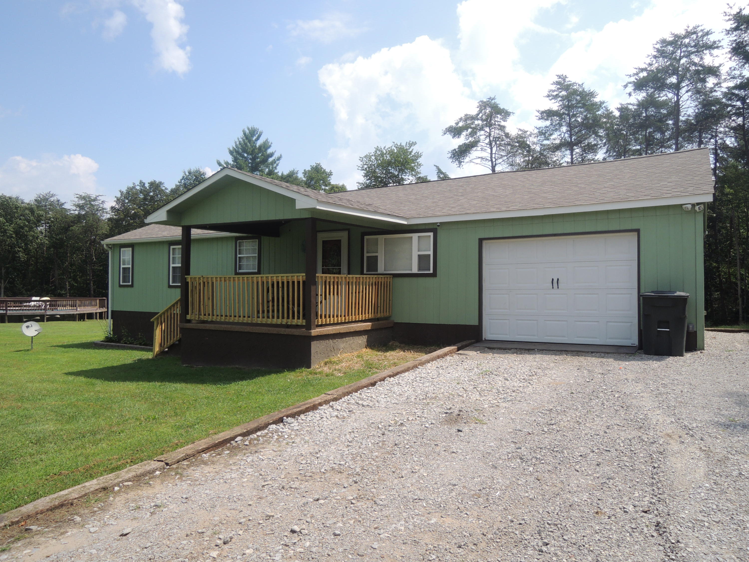 154 Perry Road Jamestown, TN 38556 - Photo 4 of 20 Neal K 004