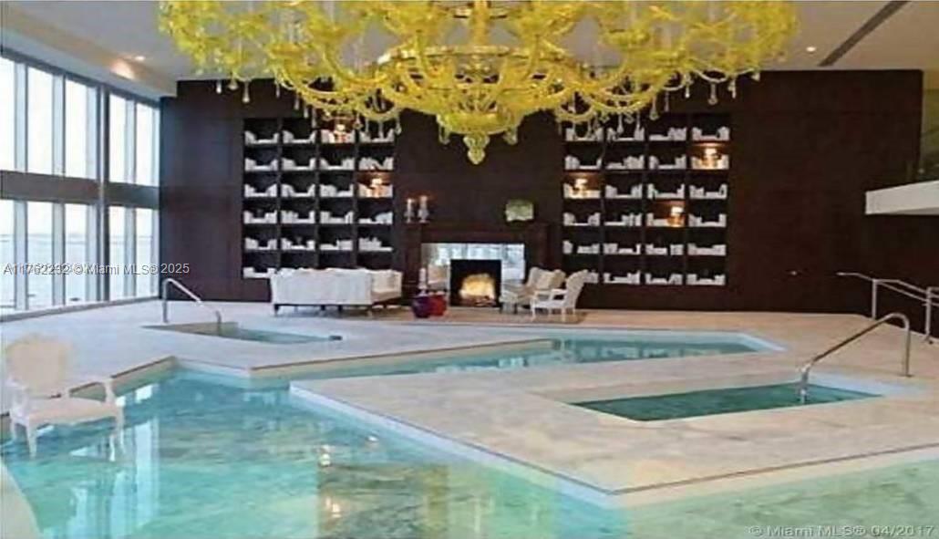 495 Brickell Avenue, Unit 4907 Miami, FL 33131 - Photo 62 of 65 Spa Jacuzzis