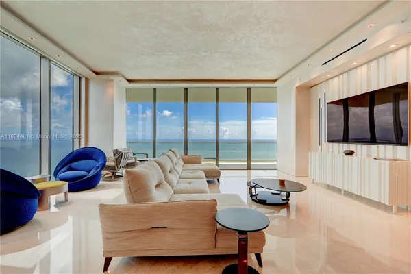 $37,500 | 18501 Collins Avenue, Unit 5001, Sunny Isles Beach, FL 33160