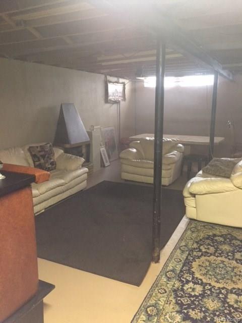 48081 Walden Road Macomb, MI 48044 - Photo 12 of 15
