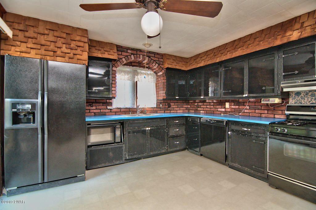 109 Purdytown Road Lakeville, PA 18438 - Photo 8 of 32