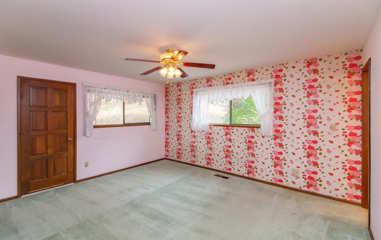 645 Holton Road Talent, OR 97540 - Photo 17 of 35 Additional Photo