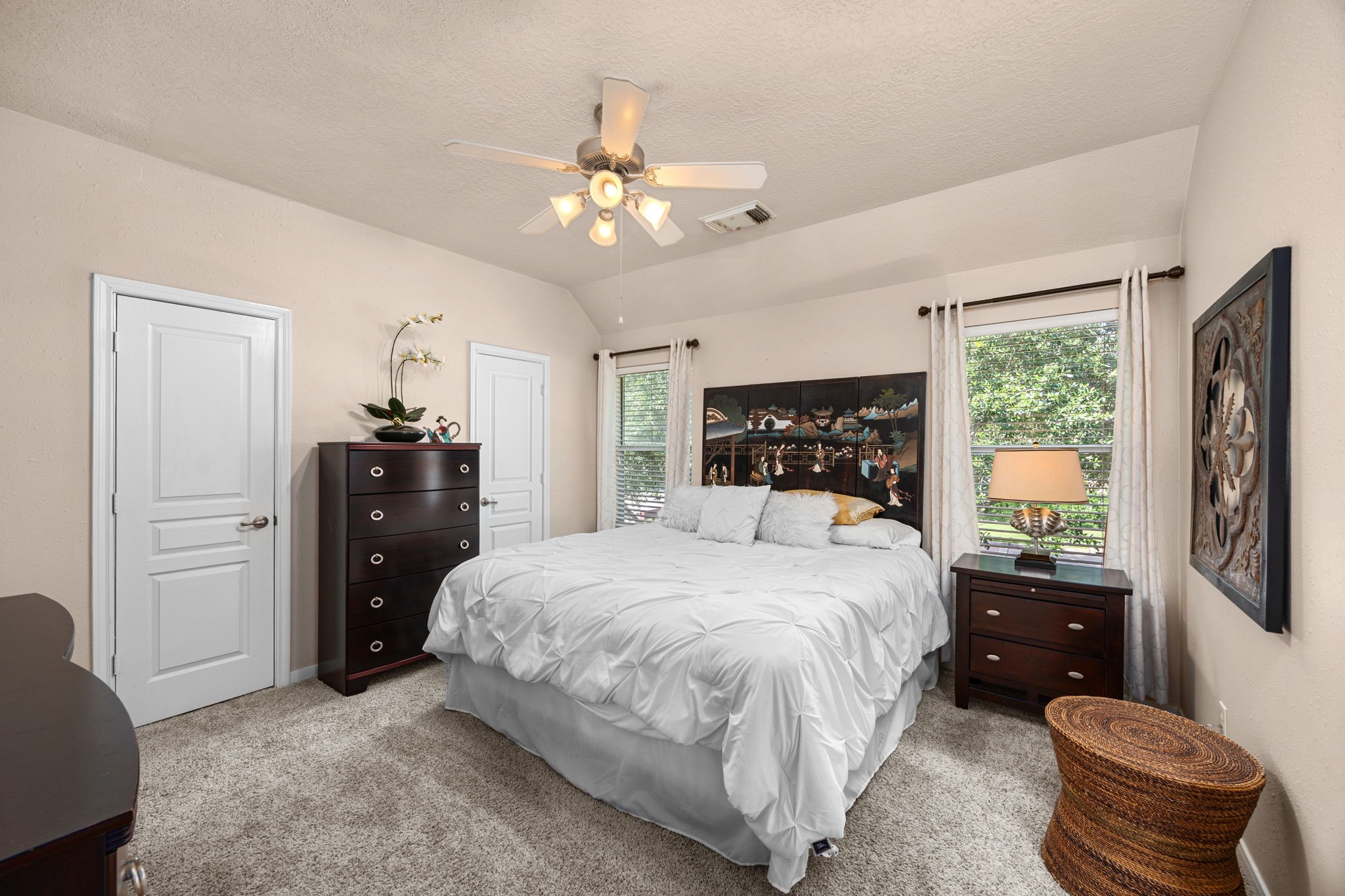 4402 Eden Point Lane Katy, TX 77494 - Photo 29 of 43 a bedroom with a bed and window