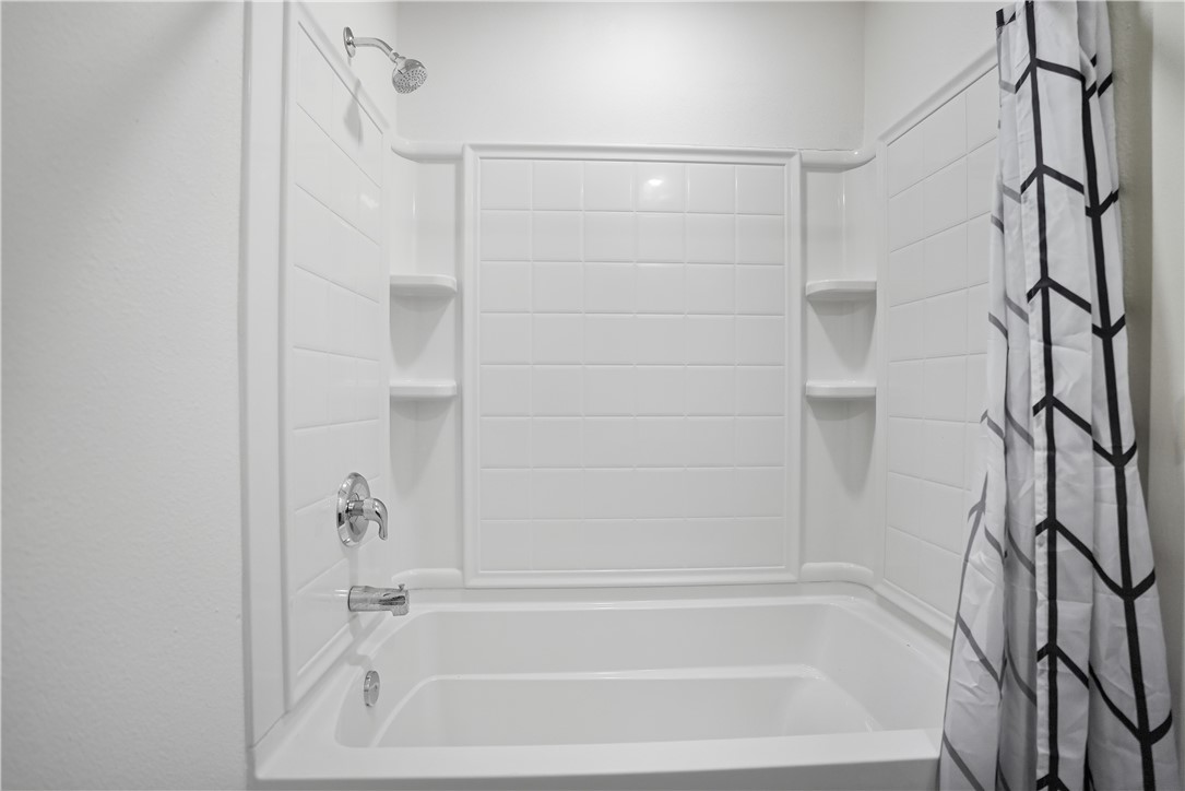 109 Dewey Avenue Alice, TX 78332 - Photo 19 of 28