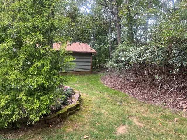 $449,900 | 746 Cascade Trail, Fancy Gap, VA 24328