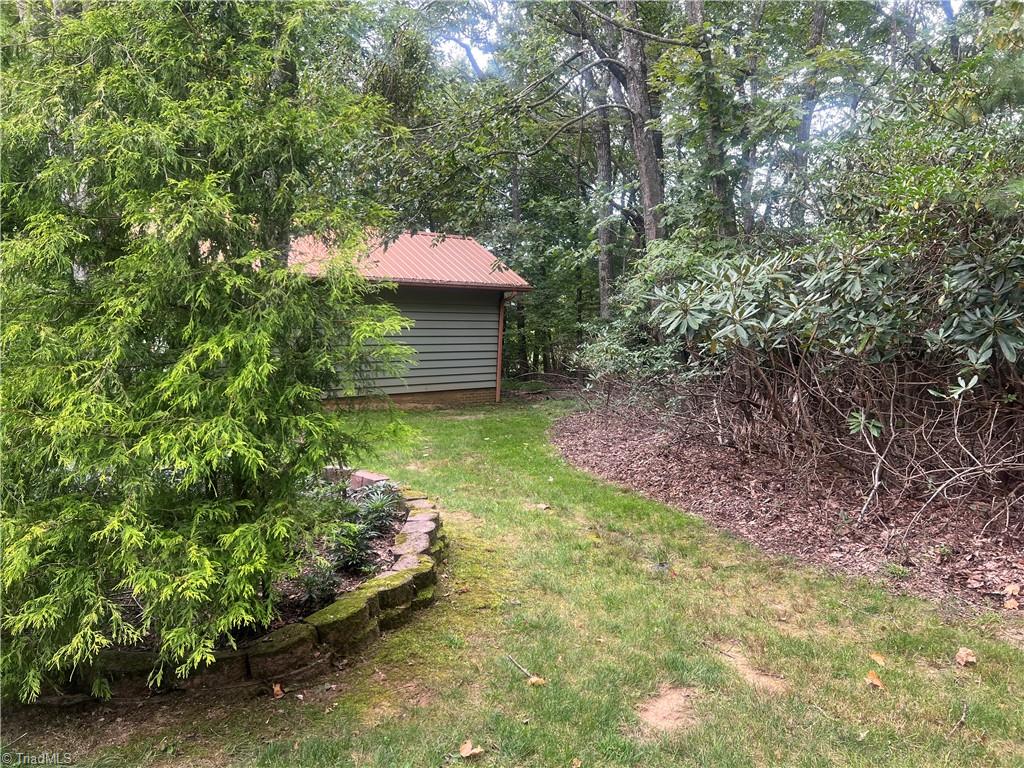 746 Cascade Trail Fancy Gap, VA 24328 - Photo 12 of 36