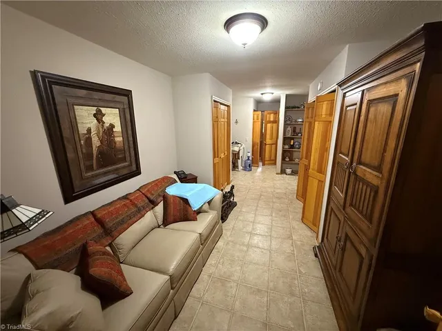 $449,900 | 746 Cascade Trail, Fancy Gap, VA 24328