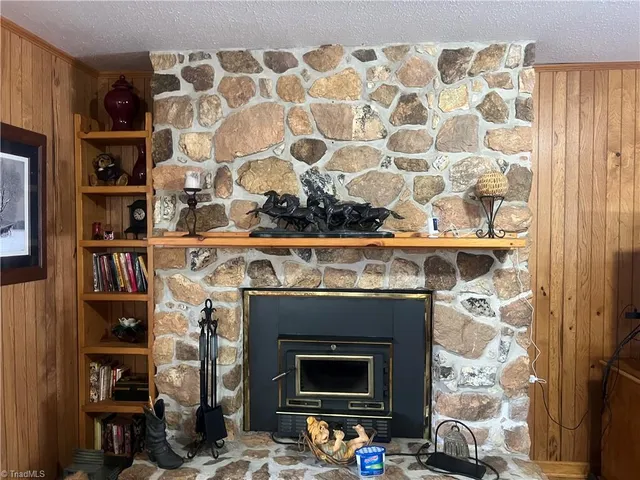 $449,900 | 746 Cascade Trail, Fancy Gap, VA 24328